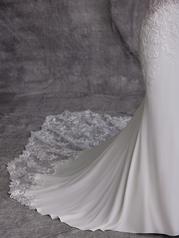23MS041A01 Ivory Gown With Natural Illusion detail