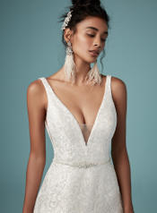 BB9MT824 Ivory gown with Ivory Illusion detail