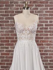 22MK002 Ivory Gown With Natural Illusion detail