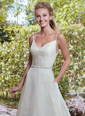 Isolde-7RZ977 All Ivory detail