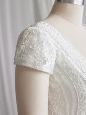 23RN704A01 All Ivory detail