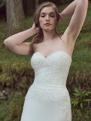 23RK070A01 All Ivory Gown With Ivory Illusion detail