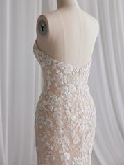 23SZ722A01 Ivory Over Nude Gown With Natural Illusion detail