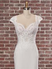 22SC559 Ivory Gown With Natural Illusion detail