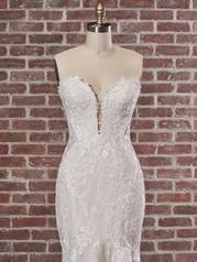 22SW545B01 Ivory Gown With Natural Illusion detail
