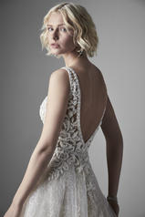 20SC262 Ivory Gown With Ivory Illusion detail