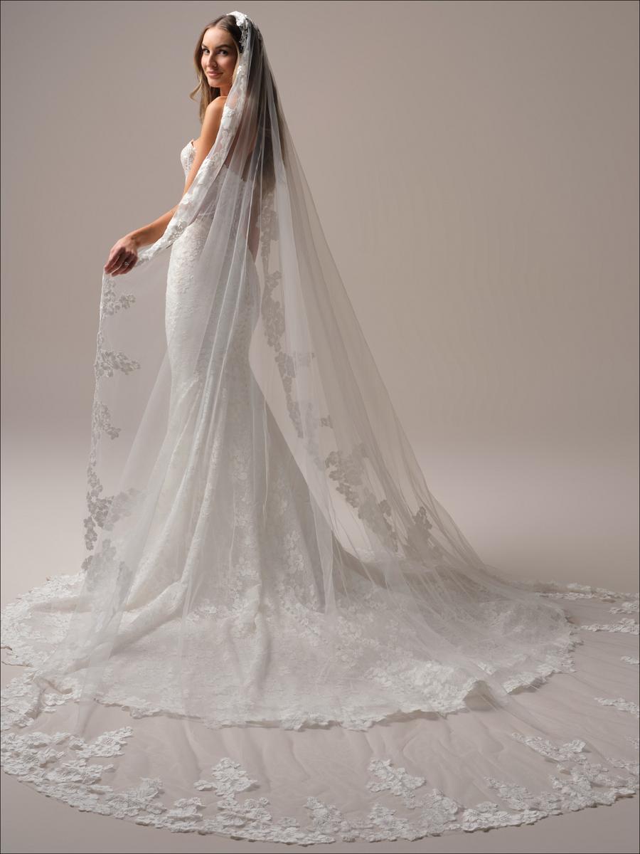 maggie sottero ivory lace wedding dress Bianca Gown by Maggie Sottero: Bridal Closet's Collection