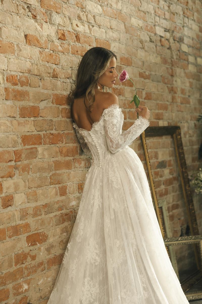 maggie sottero one shoulder dress Maggie Sottero Ava One Shoulder Wedding Gown Label Size 8 $500