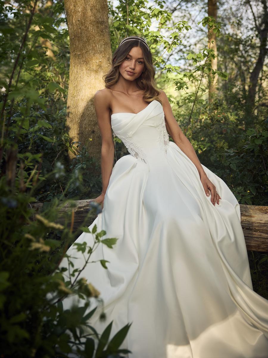 Rebecca Ingram by Maggie Sottero Designs F6RB120A01