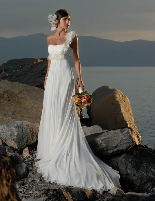 Destinations by Maggie Sottero