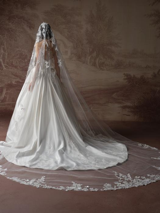 Sottero and Midgley-Burke Lane F6SS078A01