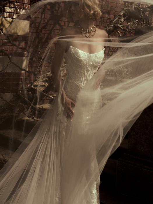 Sottero and Midgley-Eirawen F6SK142A01