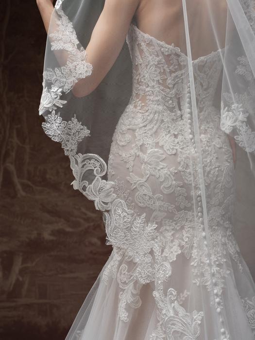 Sottero and Midgley-Julianna F6SK063A01