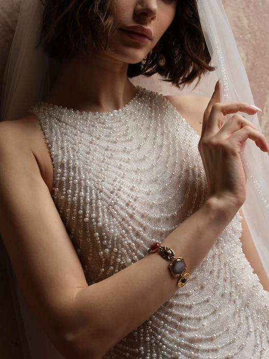 Sottero and Midgley-Oleta F6SK087A01