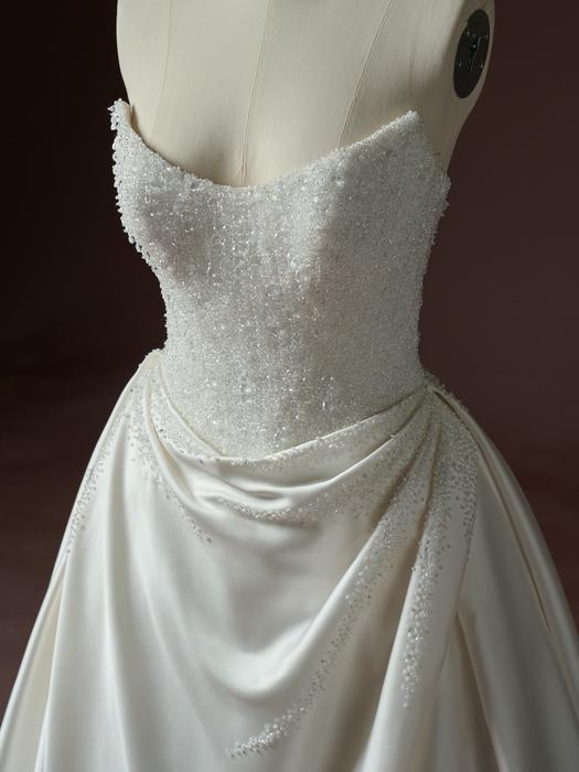 Sottero and Midgley-Rumi F6SS023B11