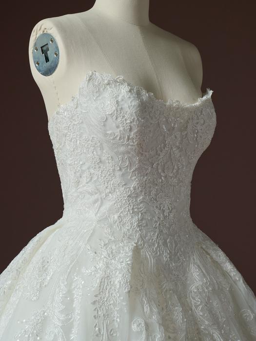 Sottero and Midgley-Yesenia F6SZ066B02