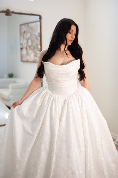  Elizabeth