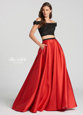 EW118168 Black/Red front