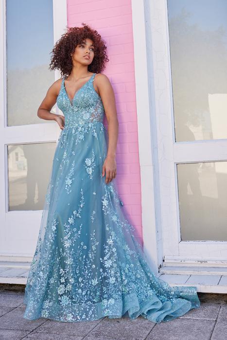 Ellie Wilde trendy Prom dresses in Pensacola, Florida EW35105