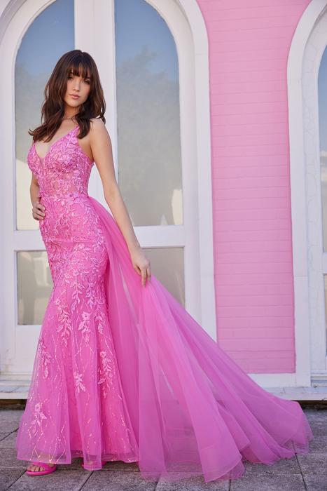 Ellie Wilde trendy Prom dresses in Pensacola, Florida EW35110