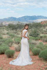 TR12028 Ivory/Nude back