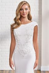 TR12296 Ivory front