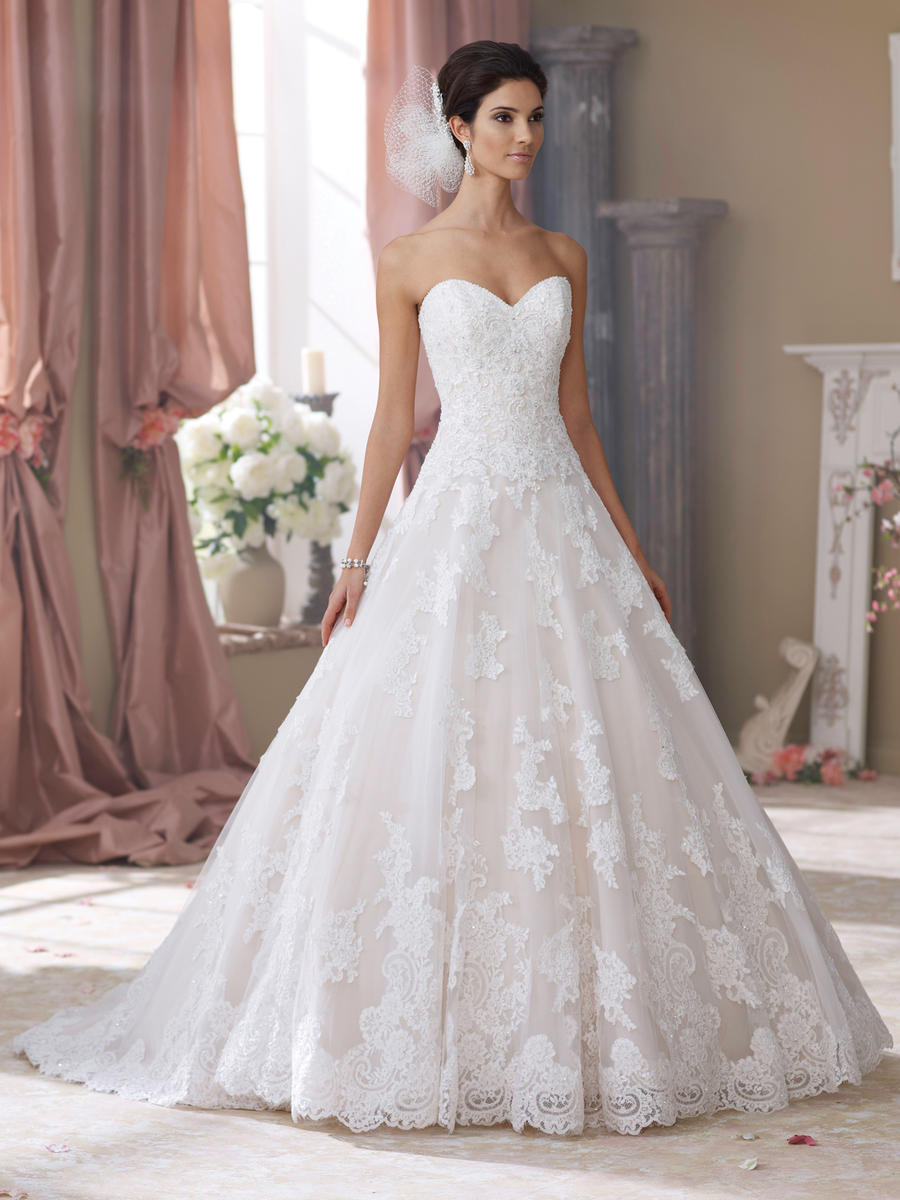 Love by Pnina Tornai 2022 Wedding Dresses | Wedding Inspirasi | Exotic  wedding dress, Pnina tornai wedding dress, Lace mermaid wedding dress