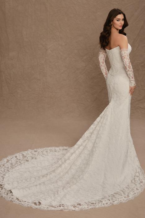 Liv-Martin Thornburg for Mon Cheri MT4012