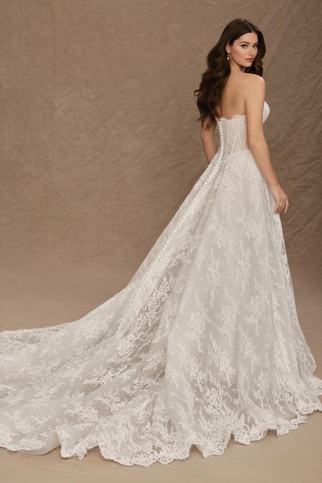 Sinclair-Martin Thornburg for Mon Cheri MT4025