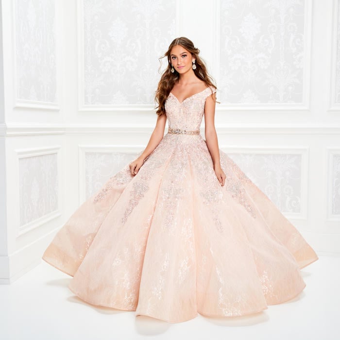 WHEN YOU PUT ON A PRINCESA GOWN YOU INSTANTLY FEEL THAT THIS DRESS IS LIKE NO OT PR11921