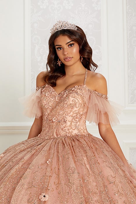 WHEN YOU PUT ON A PRINCESA GOWN YOU INSTANTLY FEEL THAT THIS DRESS IS LIKE NO OT PR22144