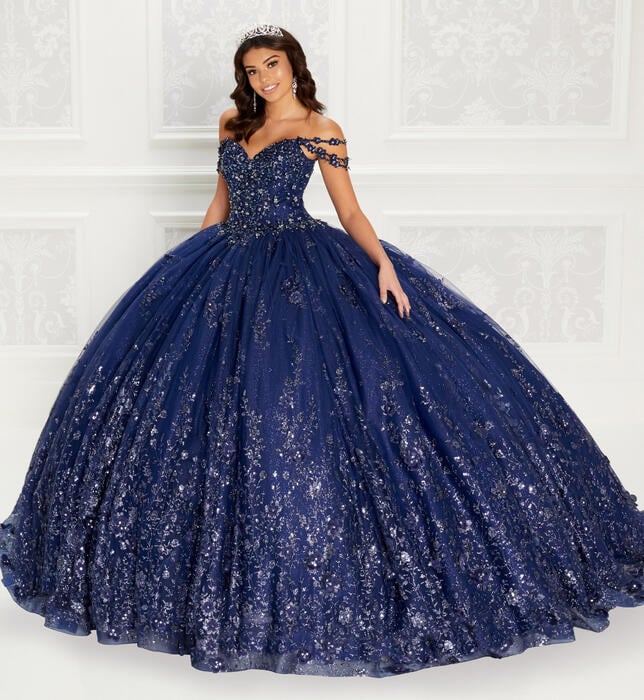 WHEN YOU PUT ON A PRINCESA GOWN YOU INSTANTLY FEEL THAT THIS DRESS IS LIKE NO OT PR22145