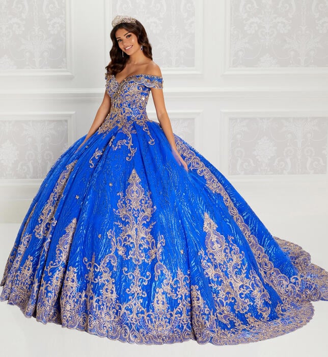 WHEN YOU PUT ON A PRINCESA GOWN YOU INSTANTLY FEEL THAT THIS DRESS IS LIKE NO OT PR22148