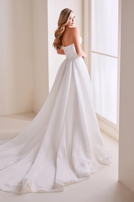 Enchanting by Mon Cheri E408