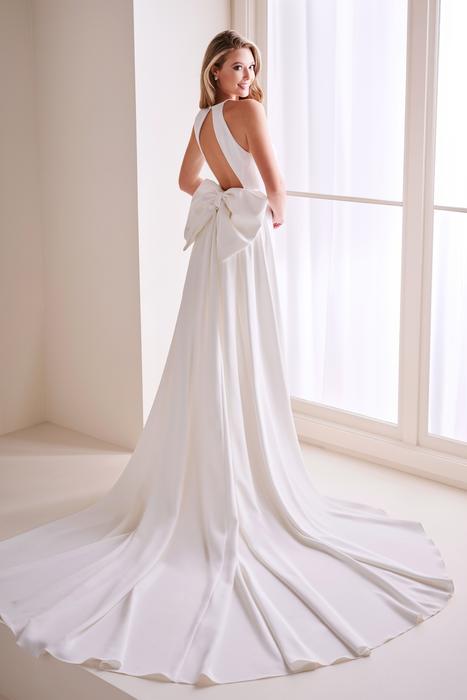 Enchanting by Mon Cheri E409