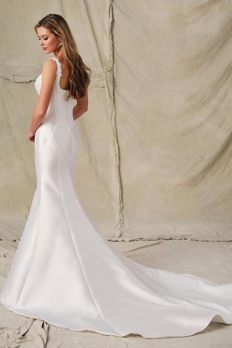 Enchanting by Mon Cheri E428