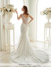Y21669HB-Lucca French Ivory back