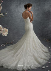 Y21751 Ivory/Nude/Pewter back