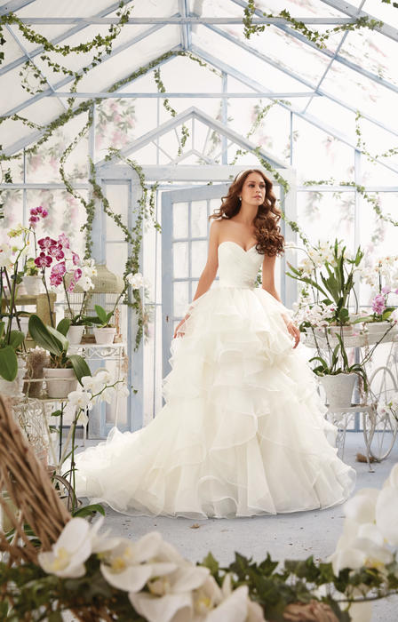 Morilee - N/O Strapless Tiered Chiffon Ball Gown