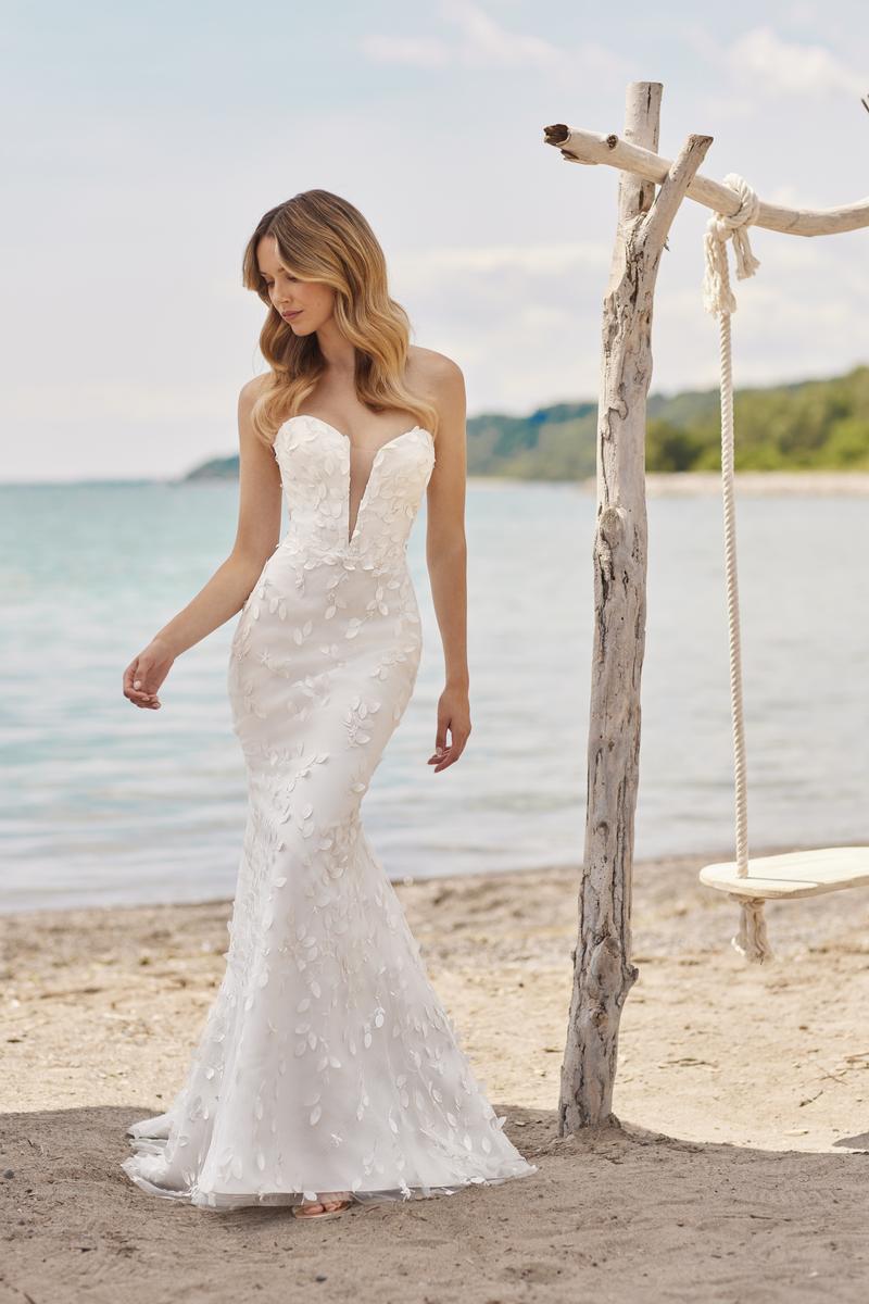Mikaella by Paloma Blanca M2481
