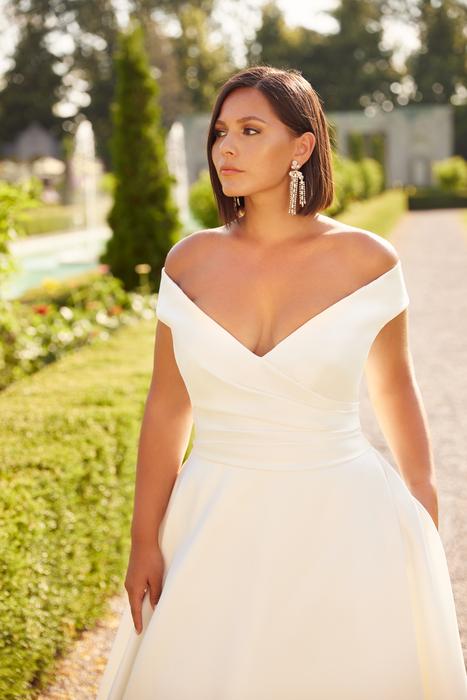Paloma Blanca-Dress Only 4977