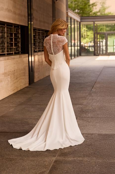 Mikaella M2589