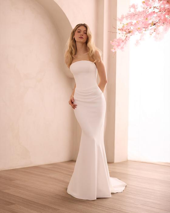 Mikaella M2602