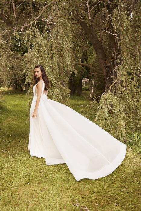 Paloma Blanca P5087