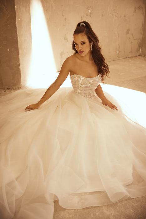 Paloma Blanca P5113