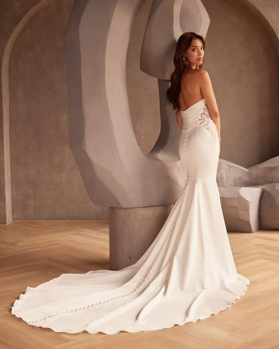 Paloma Blanca P5125