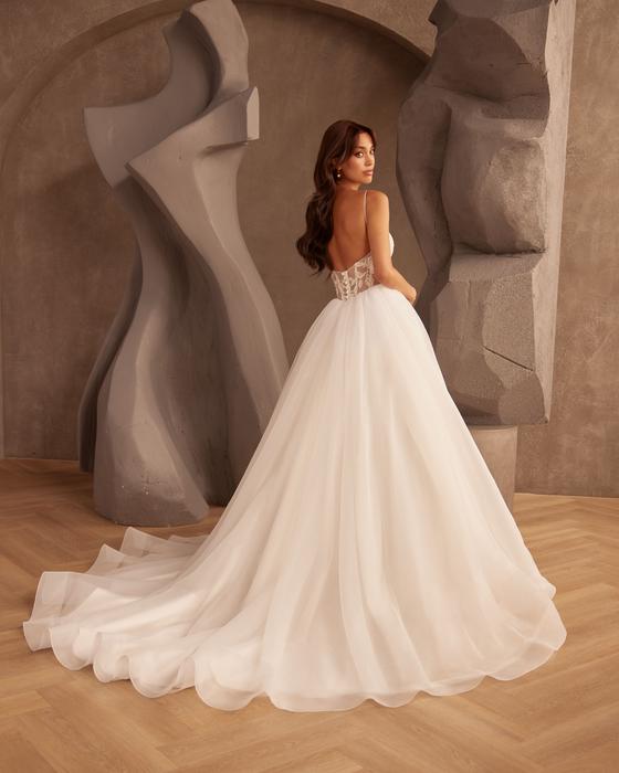 Paloma Blanca P5126