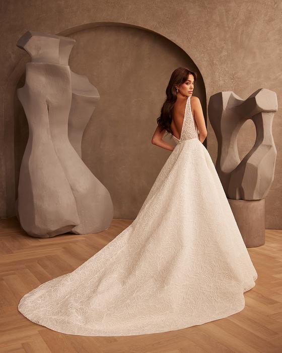 Paloma Blanca P5138