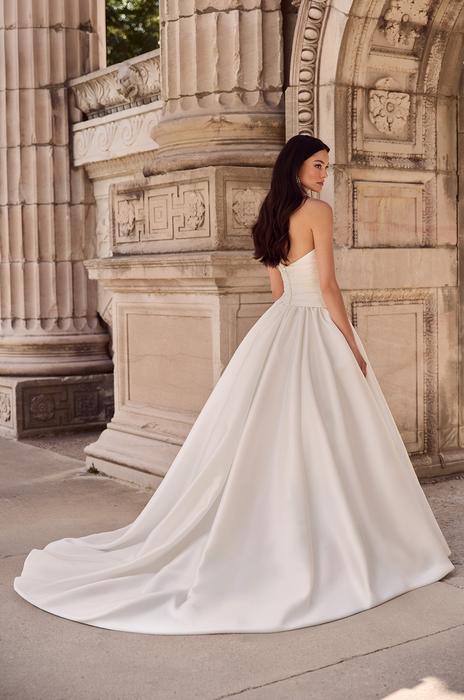 Paloma Blanca P5176