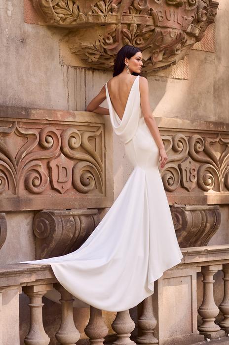 Paloma Blanca P5181